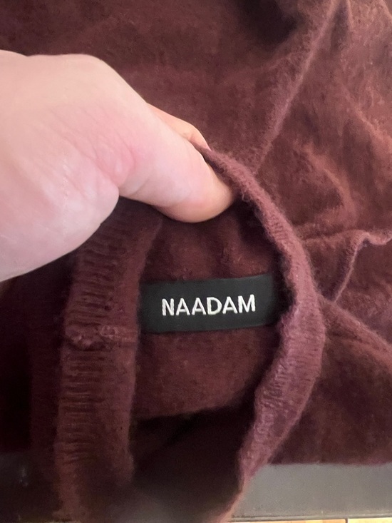 NAADAM Super Fine Cashmere Sleeveless Turtleneck Tank in Plum, Women’s Small - Picture 7 of 12